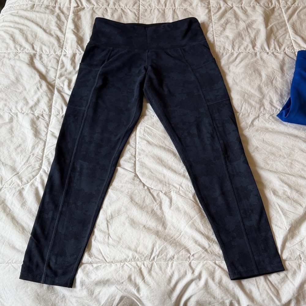 Tuff Athletics Black Patterned Leggings
